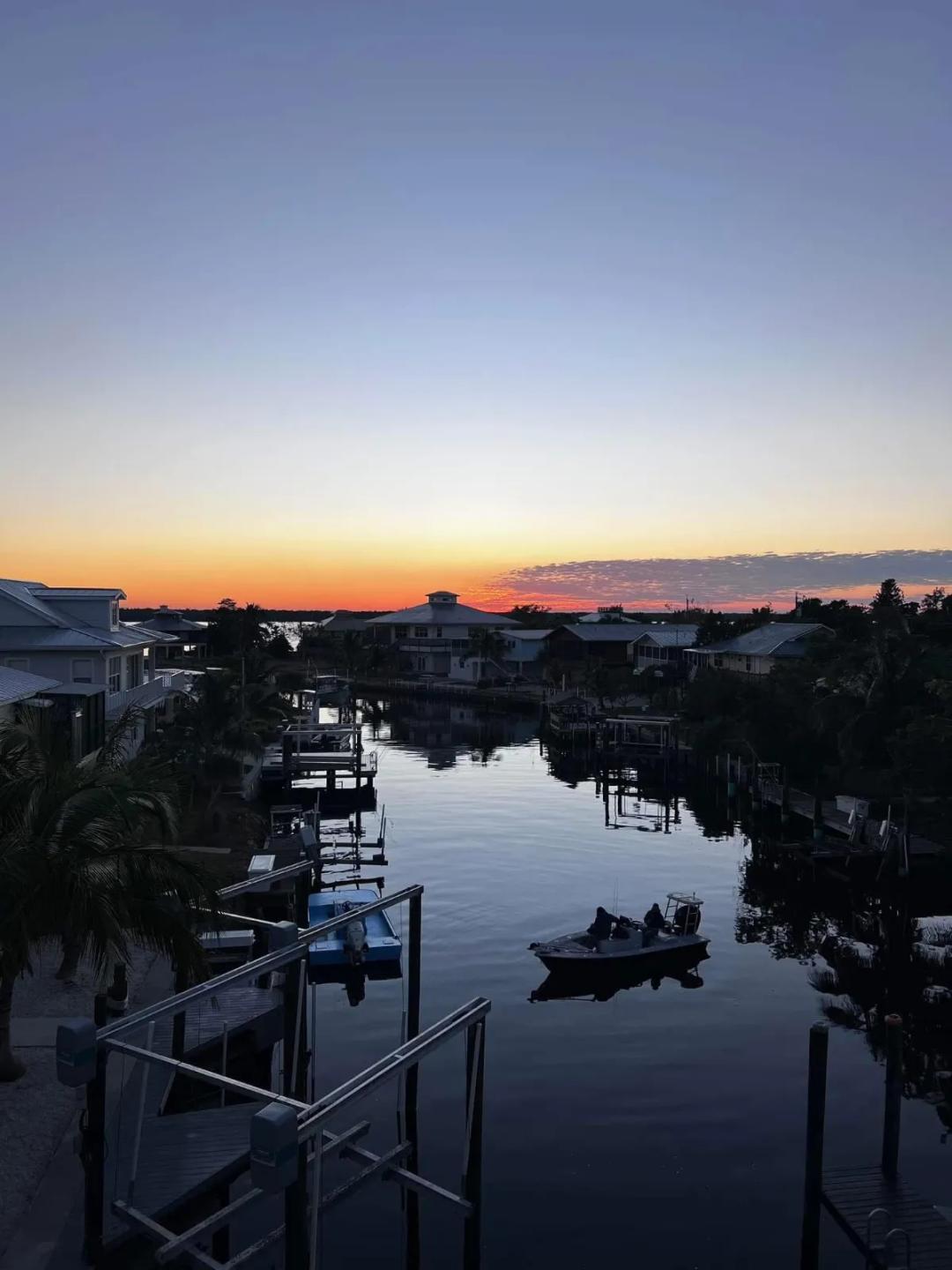Waterfront Residential Lg Corner Lot Seawall Dock Price Reduced!