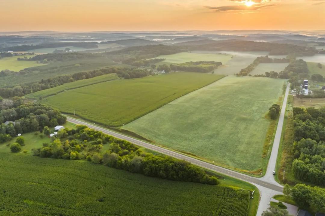 Listing #19790 - 266.24 acres in Columbia County, WI