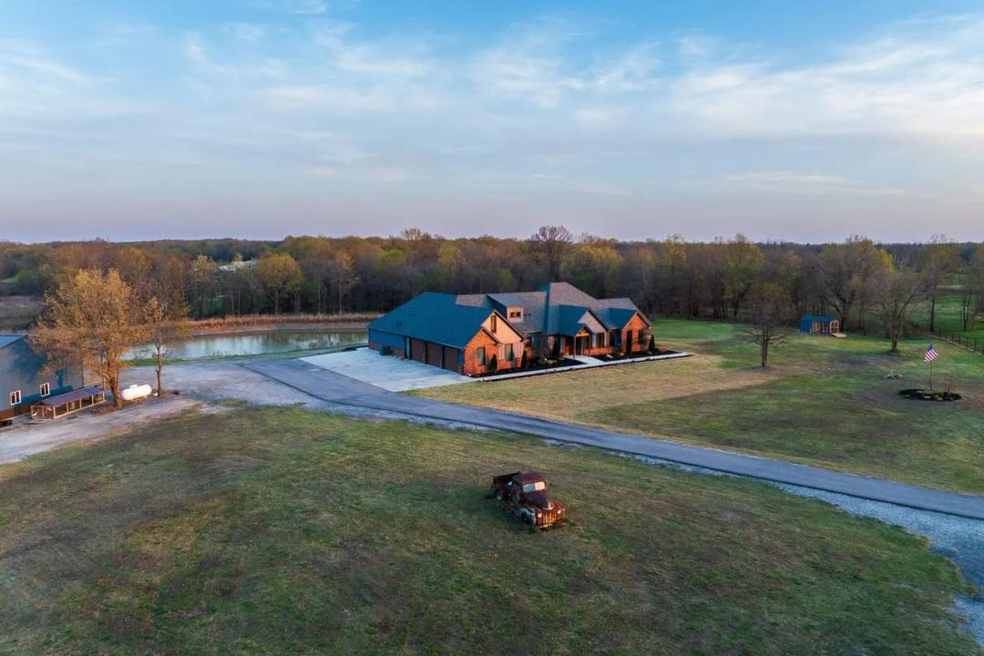 5132 S 194th St W, Boynton, OK 74422