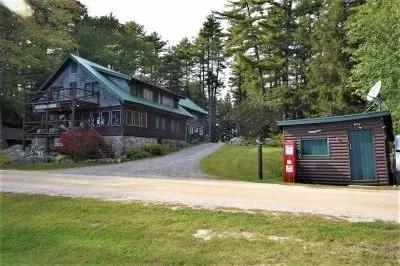 Nicatous Lake Lodge and Cabins