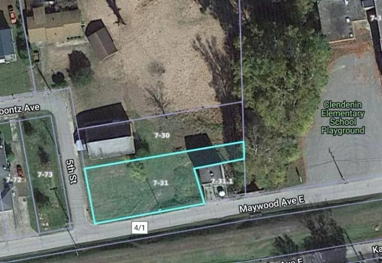 Nice Lot in Clendenin Selling to the Highest Bidder