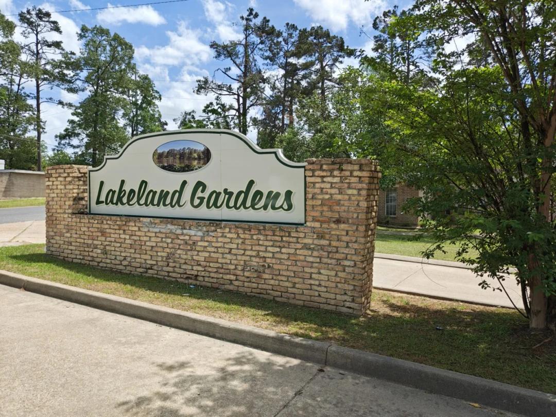 0.53 Acres at 104 Honeysuckle Drive