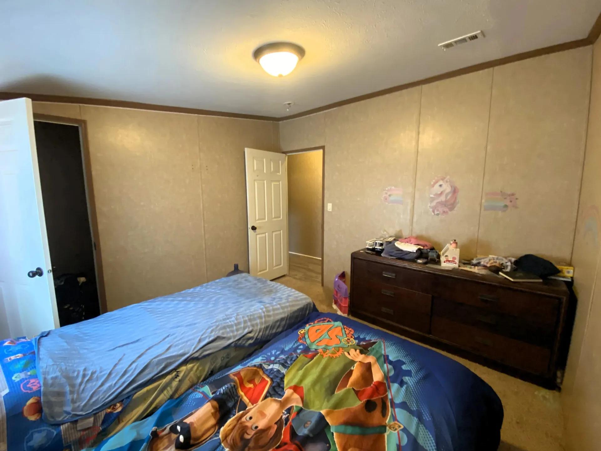 69299323-12