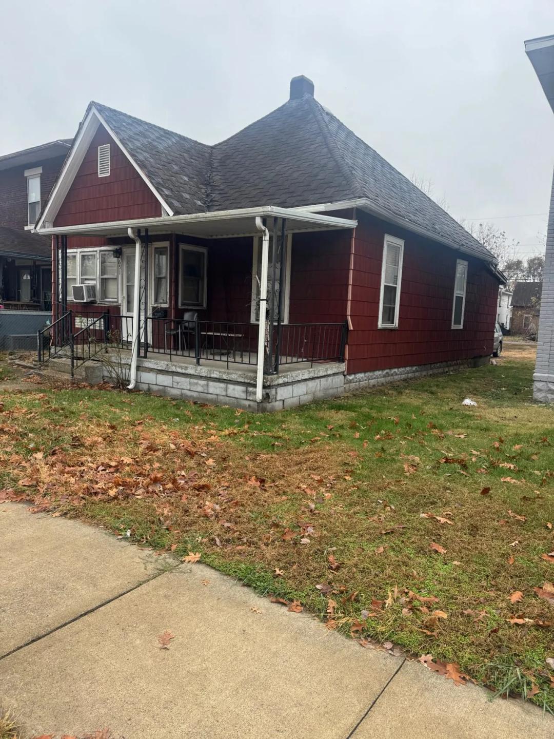 1651 8th Ave.