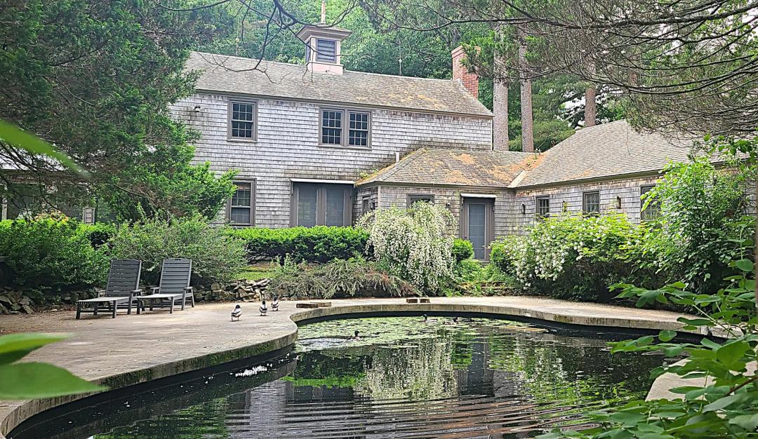 6 Bedrooms7 Bathroom on 2.14 Acres at 6 Old Port Road