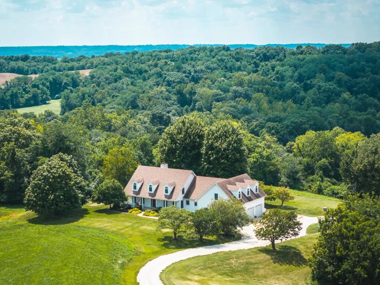 13964 Pleasant School Rd, Fieldon, IL