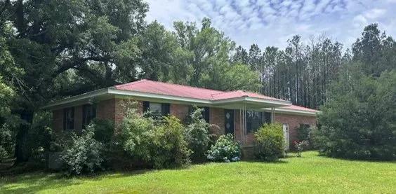 Home in Winston County at 9450 HWY 490 in Louisville, MS