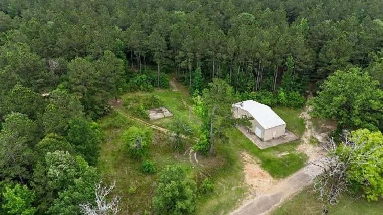 Riverfront Hunting Property with a Private Lake