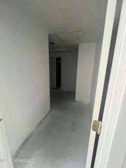 7078959-17