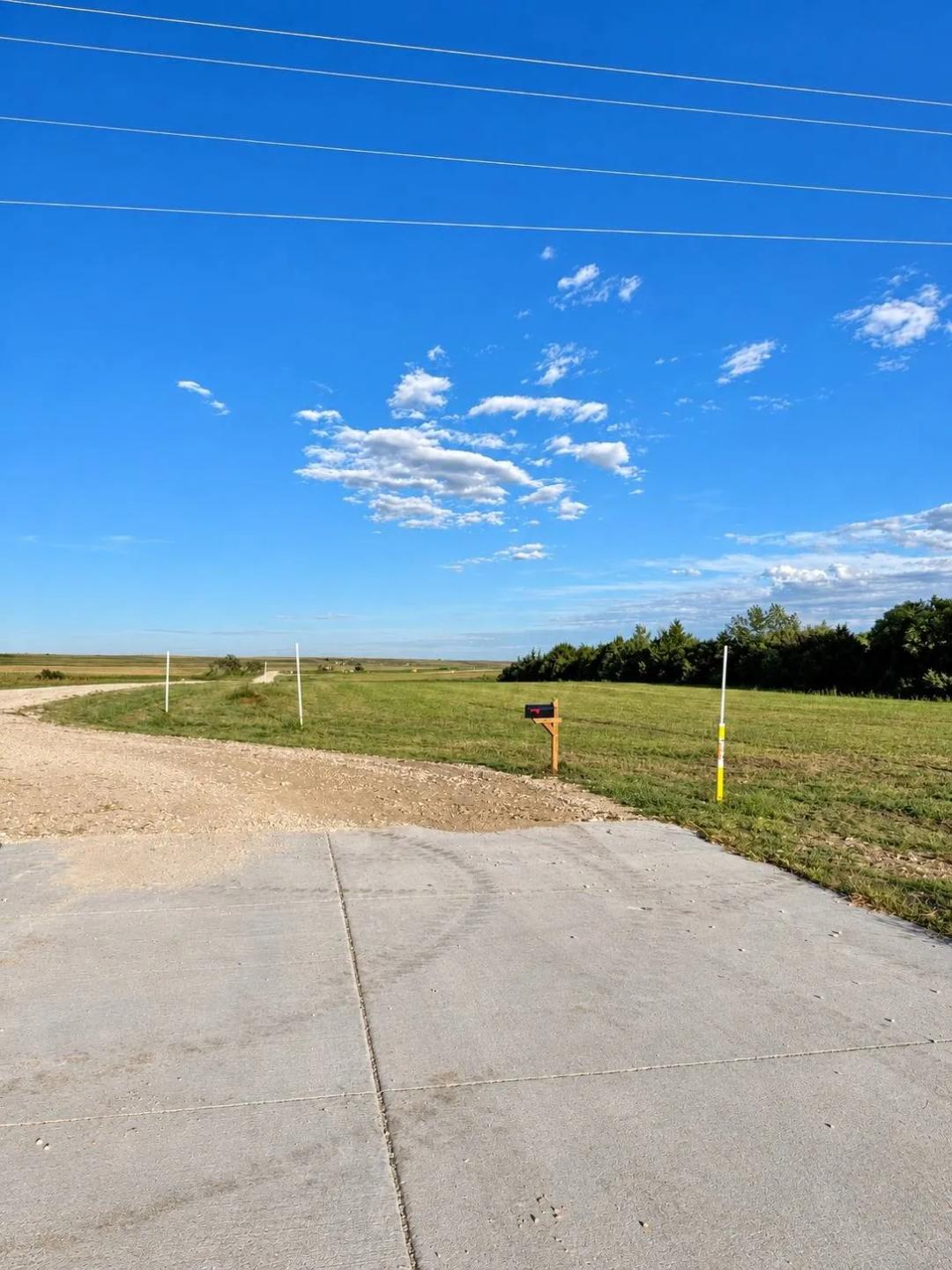 Commercial lot in great location.