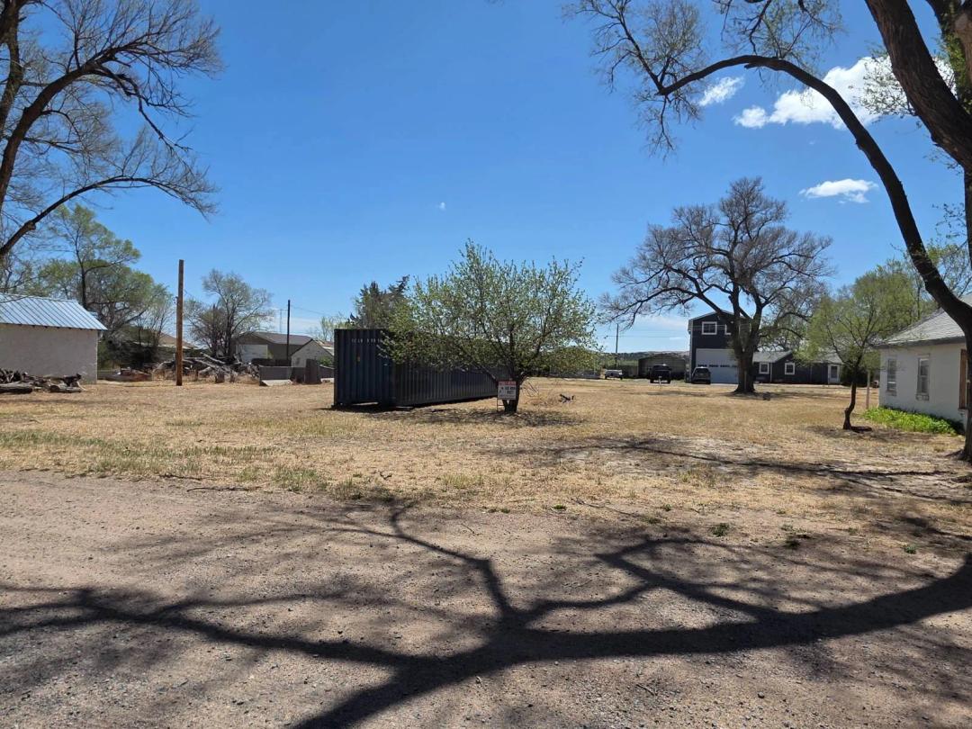 Vacant Lot Located in Desirable Area- 7 Miles to Lake McConaughy