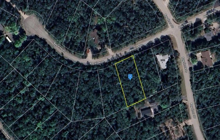 0.36 Acres at 296 Bay View Dr