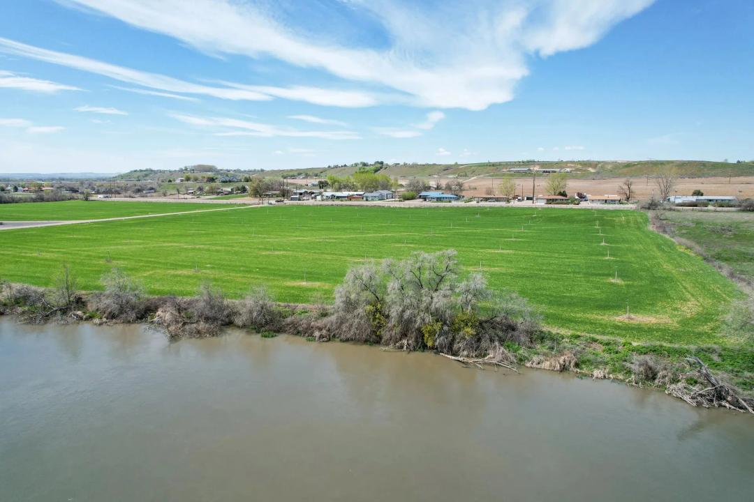 Snake River Land