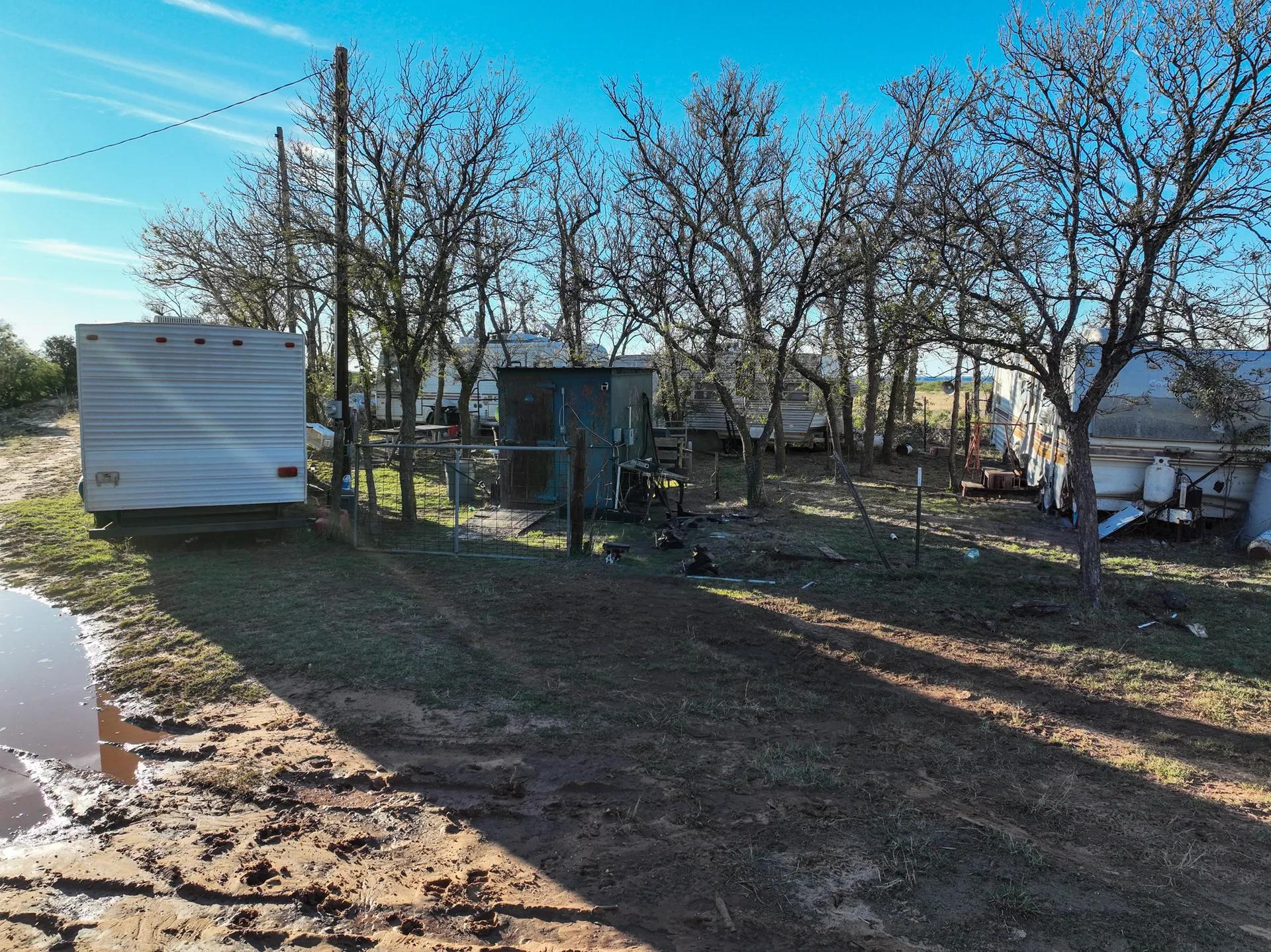 71781040-24