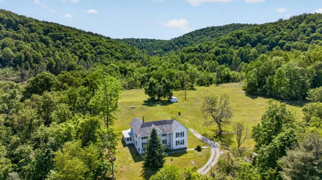 115 +/- Acre Estate In Mercer County WV