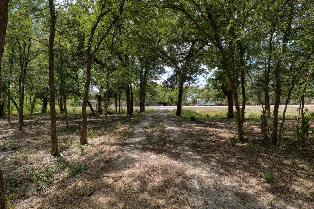 1.88 Acres in Bellmead, Texas