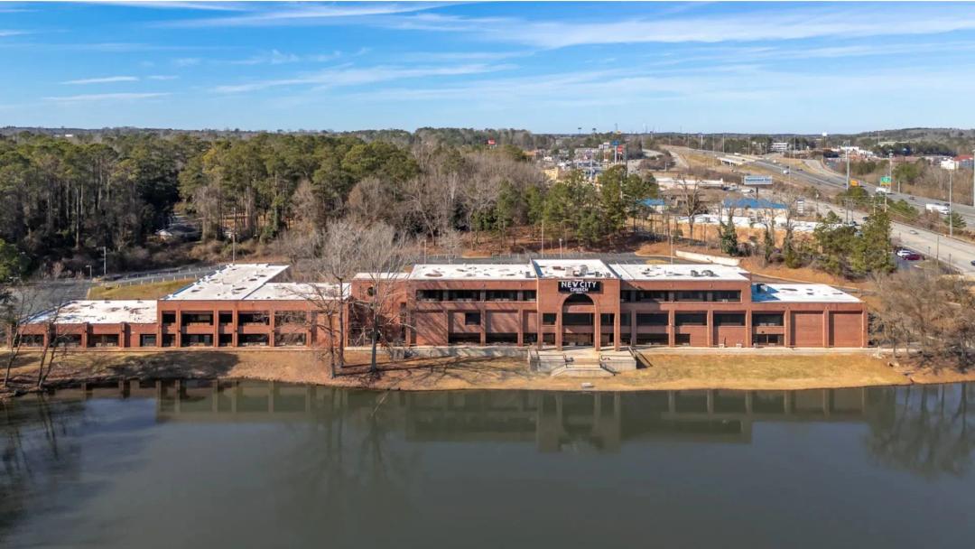 PRICE REDUCED 3500 Riverside Drive