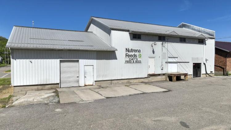 Commercial Building in Richland Center WI