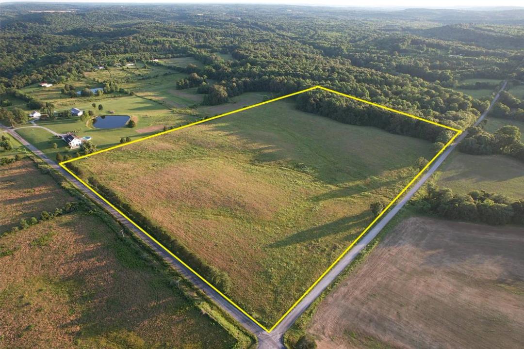 Scenic 28± Acre Retreat Near Shawnee Forest