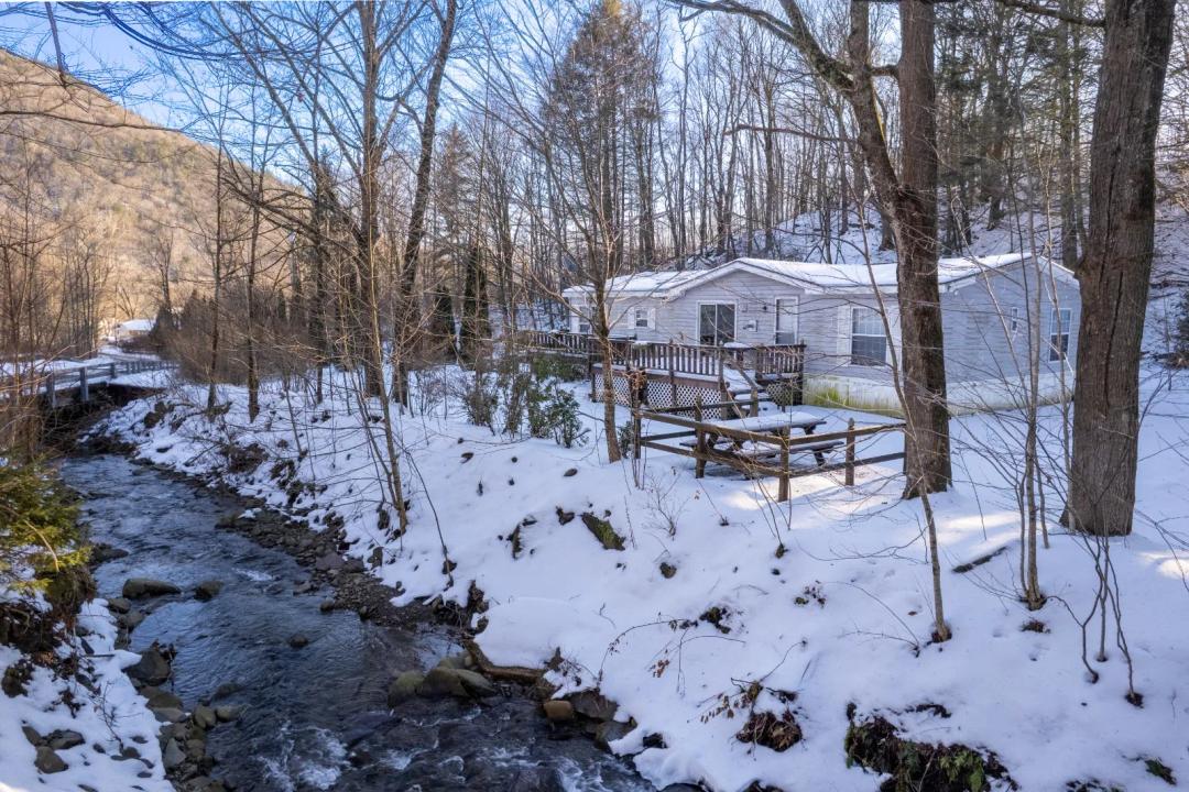 Creekside Doublewide - East Branch, NY
