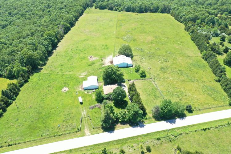 Nice Hobby Farm Just South of StoverMissouri