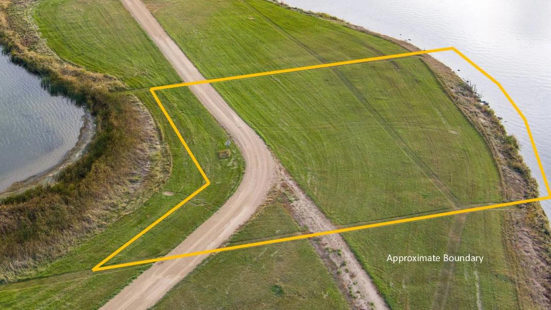 1.01-Acre Lake Lot On Reid Lake, Clark County, SD