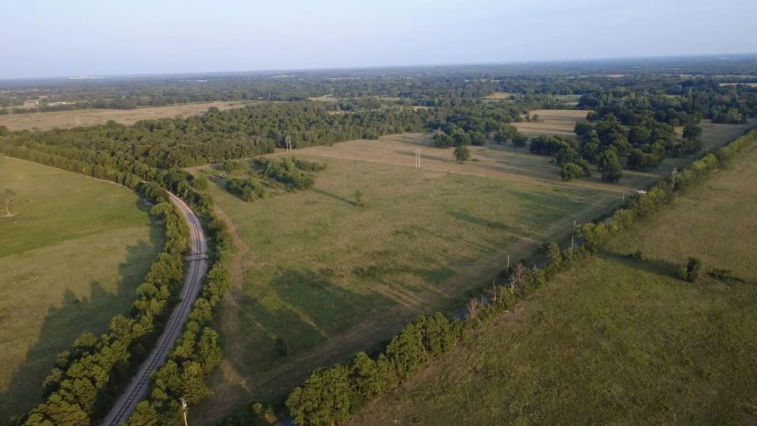 105 Acres of Prime Pasture Swink, OK | 2 Ponds, Hay Barn & Pecan Trees