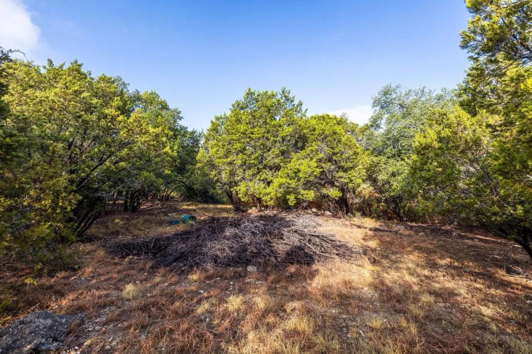 Build Ready Lots- in Lago Vista