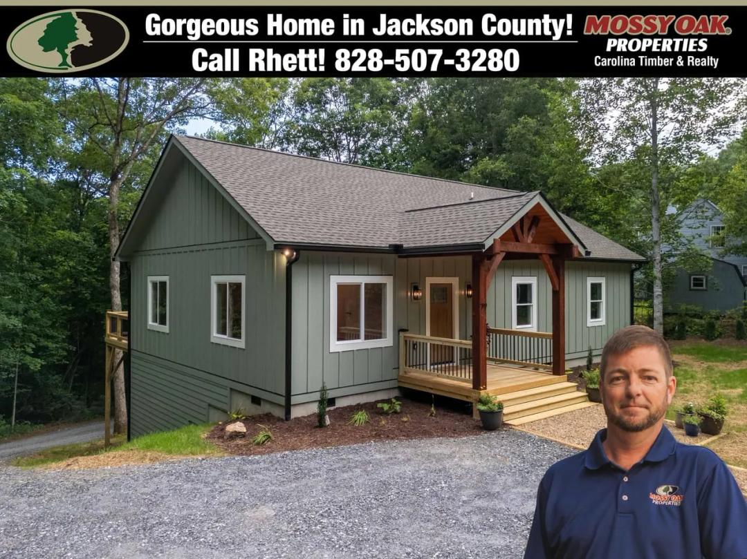 Luxurious 3 Bed, 2 Bath Home in Cold Mountain Estates!