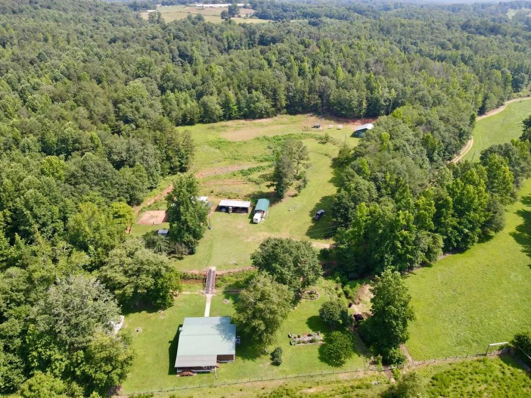Lost Creek Homestead- 20+/- acres