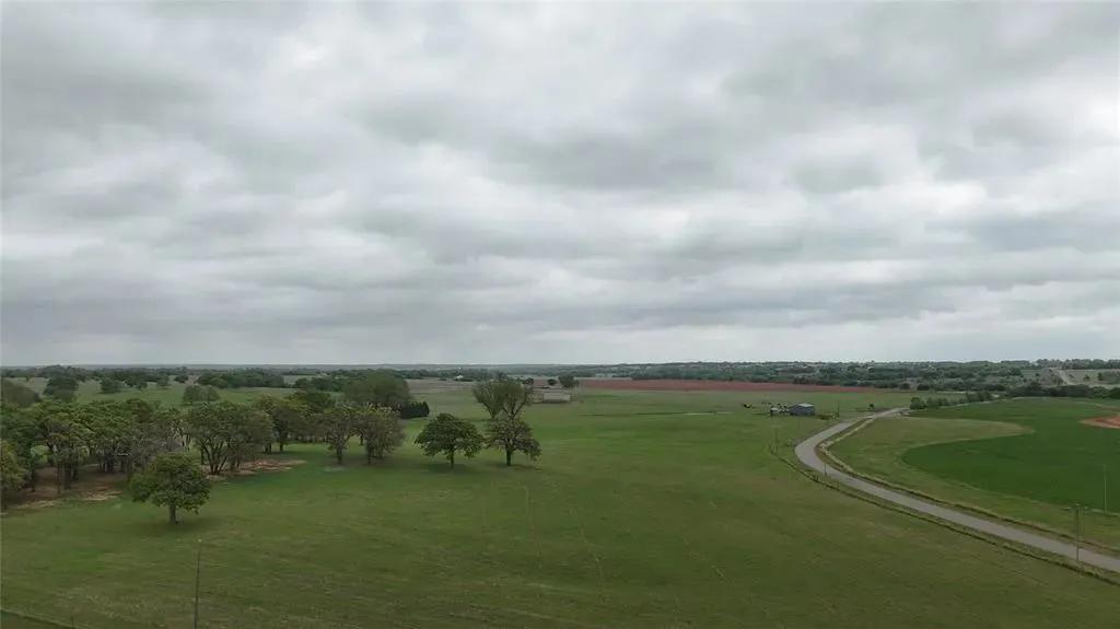 38 Acres in Washington School District