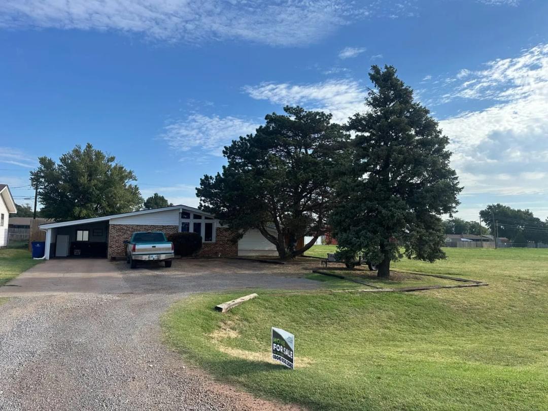 Oklahoma Boulevard Brick Home | Alva, Oklahoma