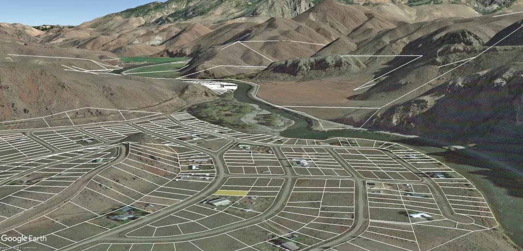 Flat Lot near the Salmon River with Amazing views!
