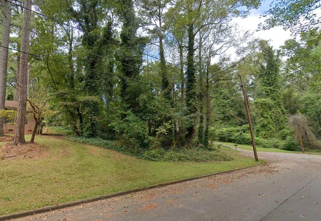 0.24 Acres at 2828 Elkhorn Drive