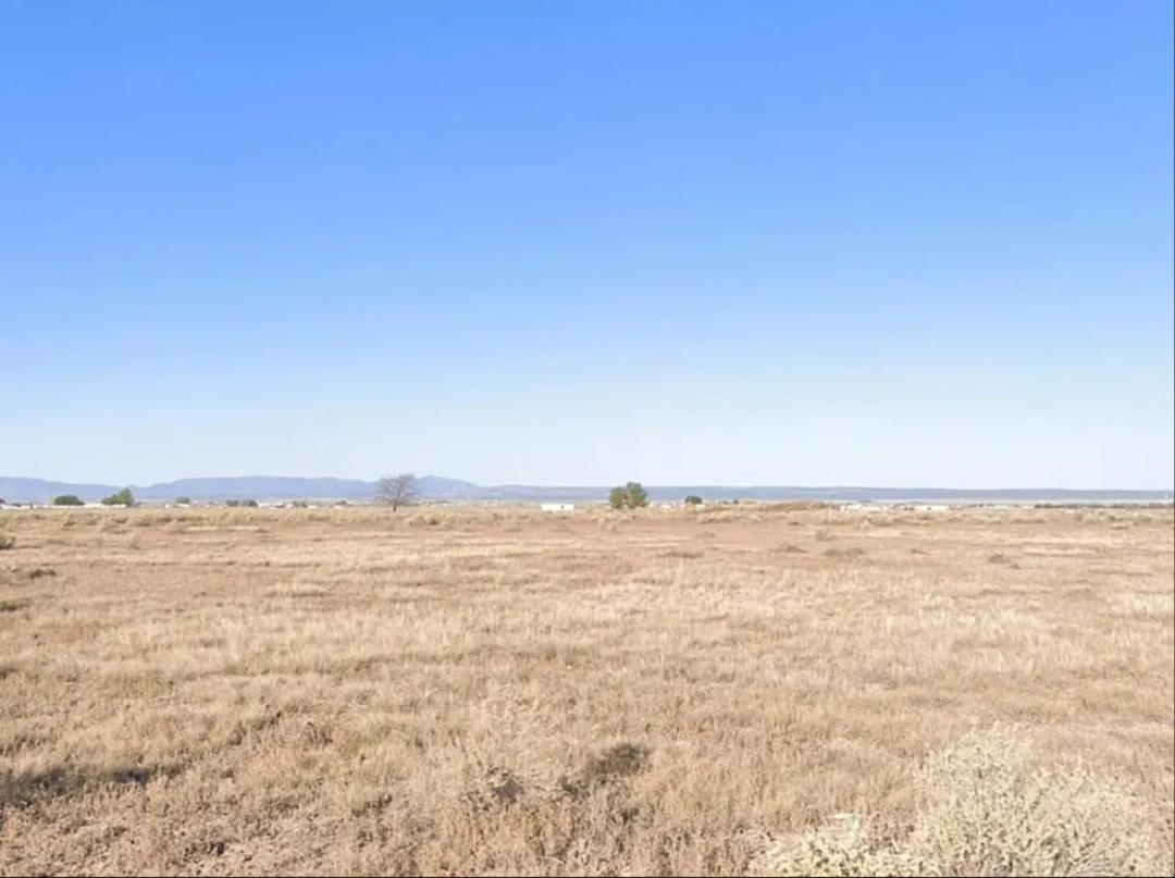 Residential parcel - Laid back Farming and Ranching community of McIntosh New Mexico
