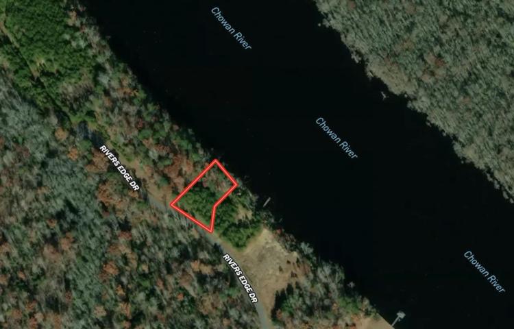 UNDER CONTRACT!!  0.72 acre Waterfront Building Lot For Sale on the Chowan River in Riversedge Subdivision!