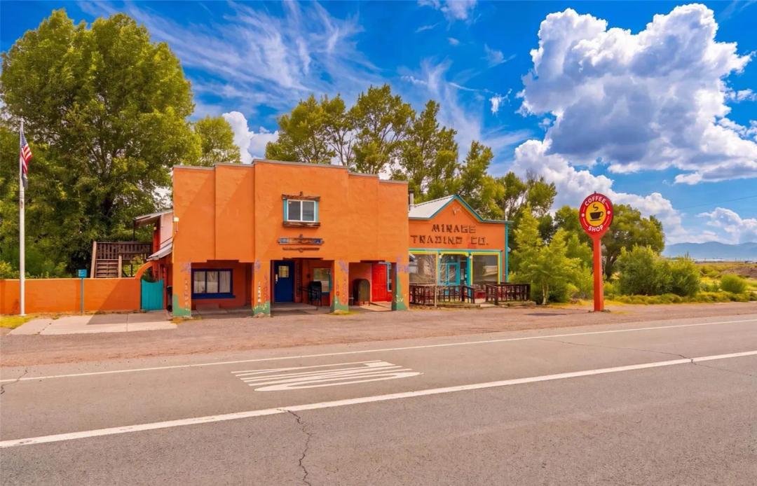 A Historic Mountain Residence that Pays You - Work/Live Here