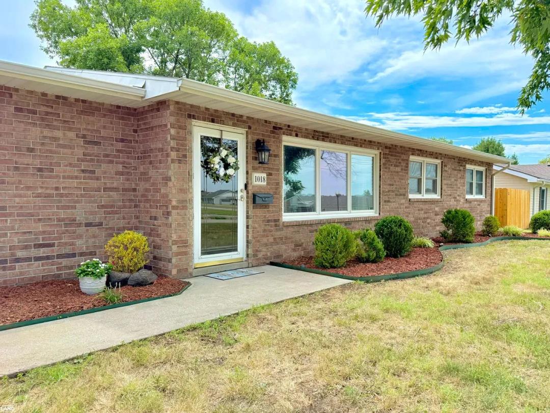 Brick Ranch - 4 Bedroom, 2 Bath