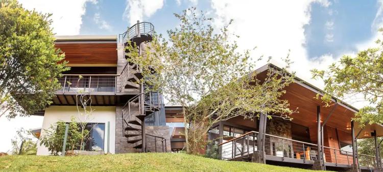 Luxury Mountain Home in Turrialba, Costa Rica for Sale