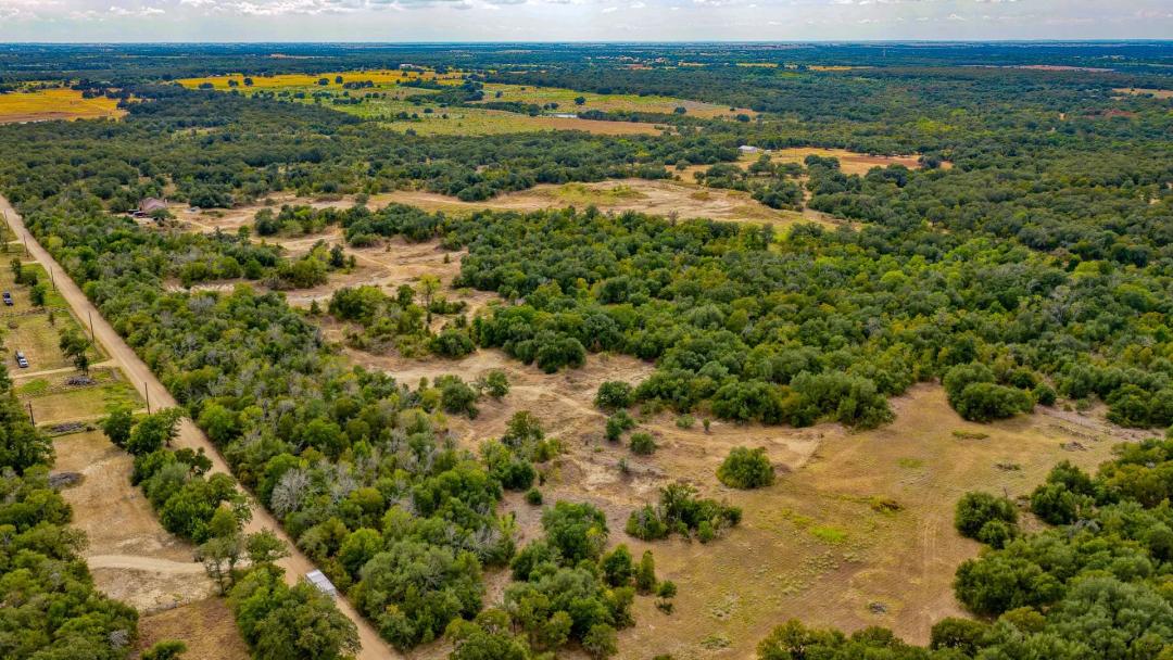14.38 Acres in Milam County