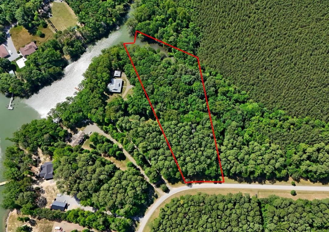 2.9 +/- Acre Waterfront Lot Near Kinsale VA