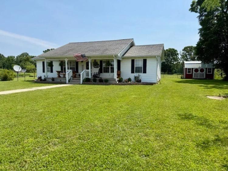 200 Acres, 4 bed/2 Bath, Private, Hay Field, Pasture & Woods, Shannon County