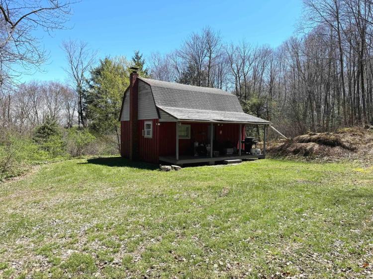 39 acres Cabin with Hunting Land in Portville NY 1173 Little Loop Rd