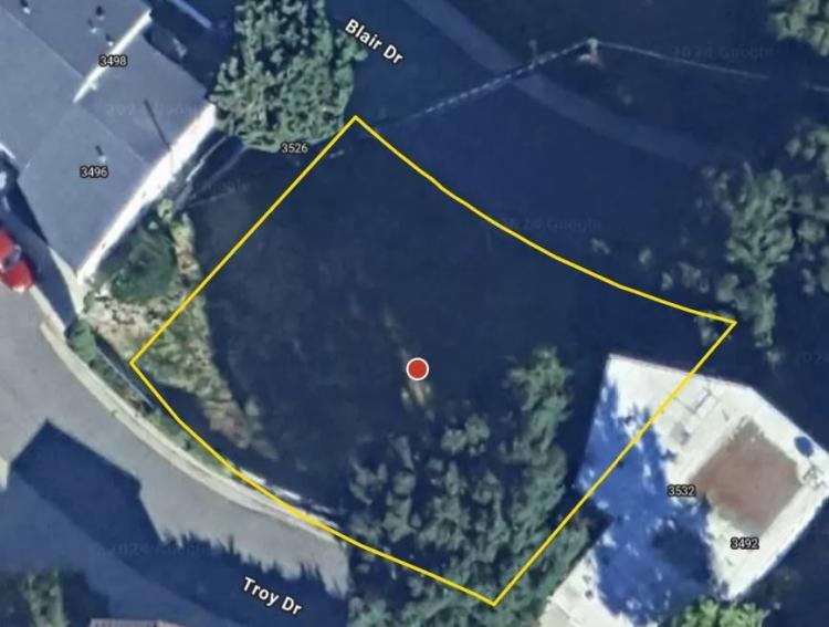 0.10 Acres at 3496 Troy Dr
