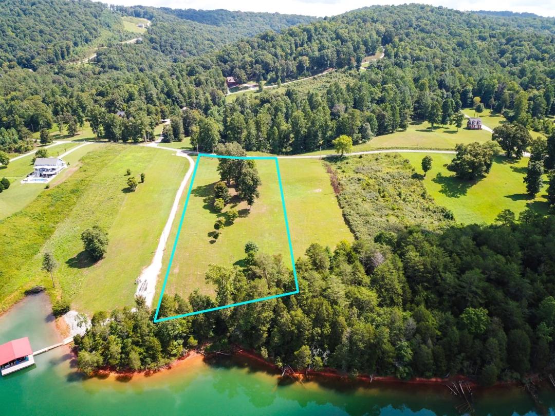 Pinnacle Point Lot on Norris Lake