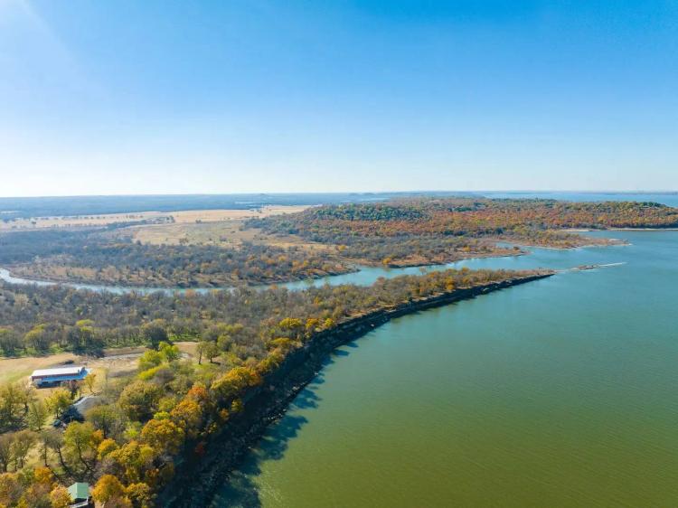 06 E 370 Road Claremore, OK 74017