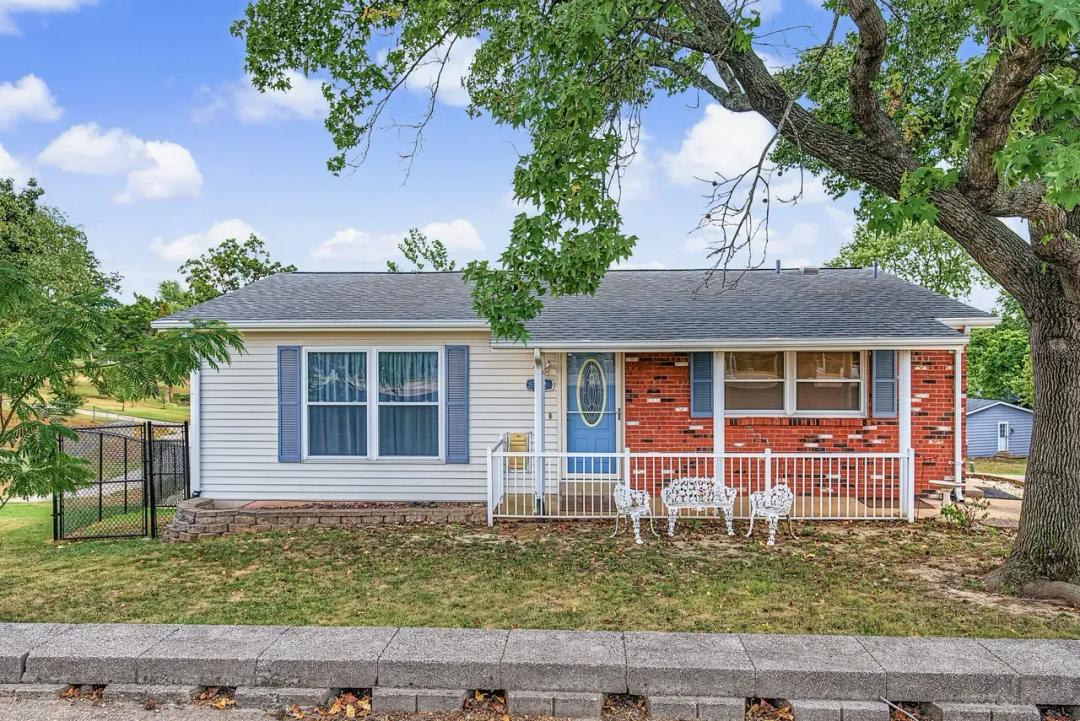 712 Lee Ave, Festus, MO-Jefferson Co.