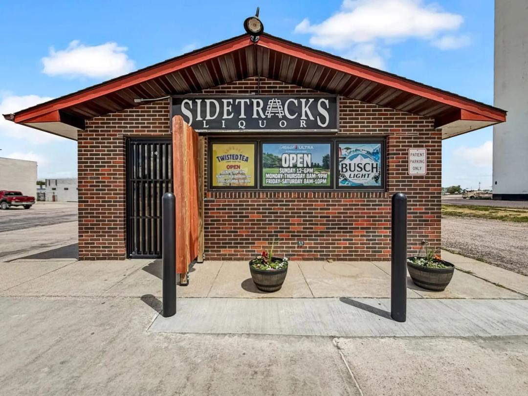 SideTracks Commercial Property  