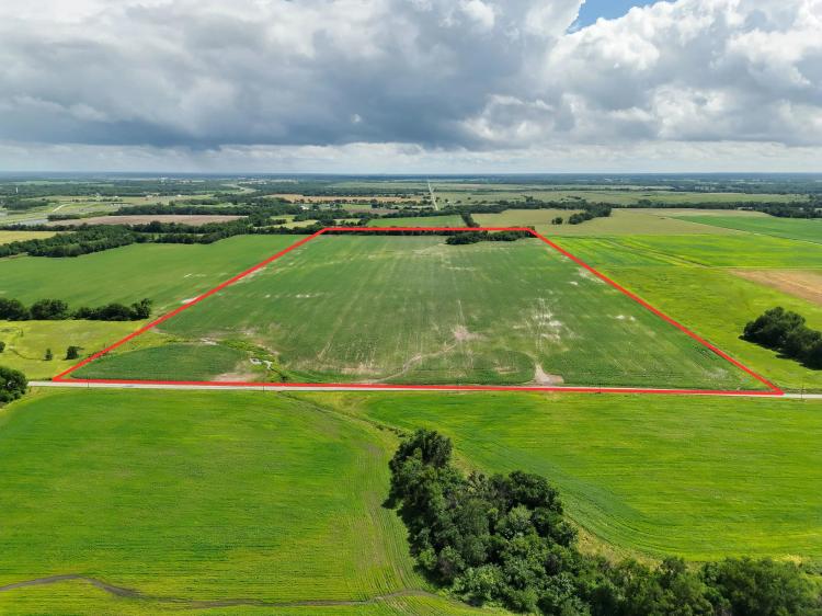 High Quality Income Producing Tillable Ground for Sale – Vernon County