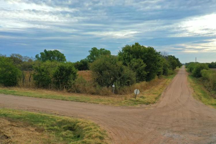 240 N 3280 Road Red Rock, OK 74651